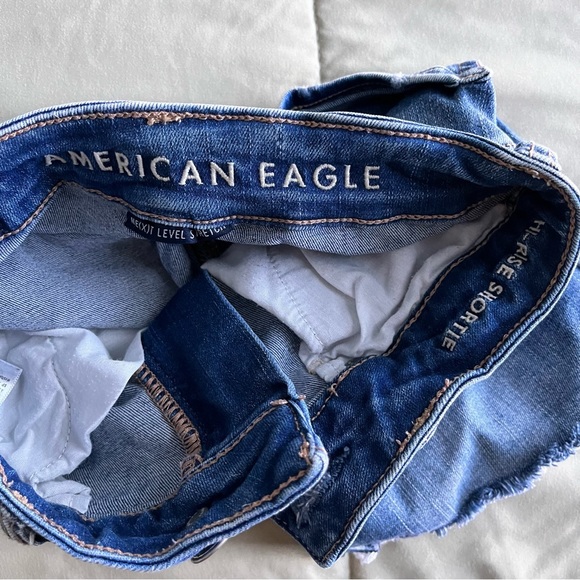 american eagle • ripped shorts - Picture 4 of 13